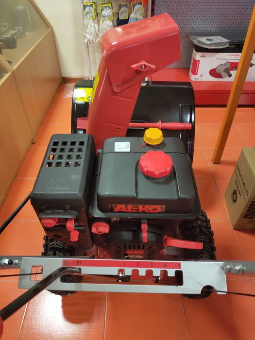 Снігоприбирач AL-KO Showline 560 II дешево