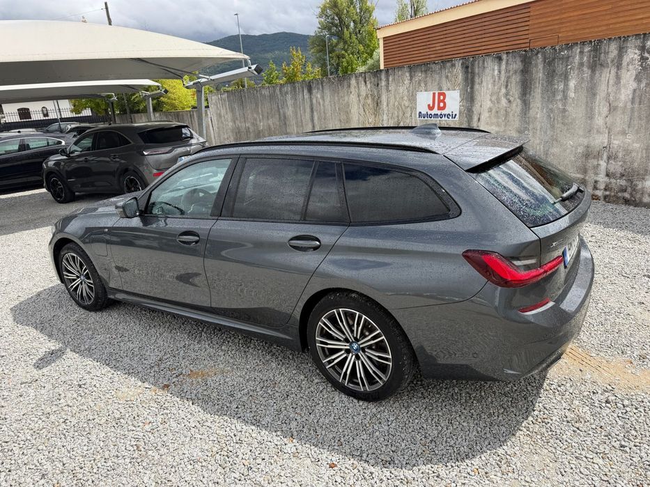 BMW 330 e xDrive Aut. M Sport foto 4