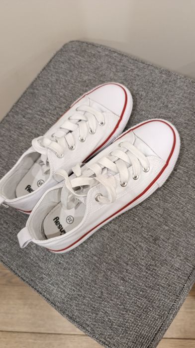 Trampki Sinsay 35 białe