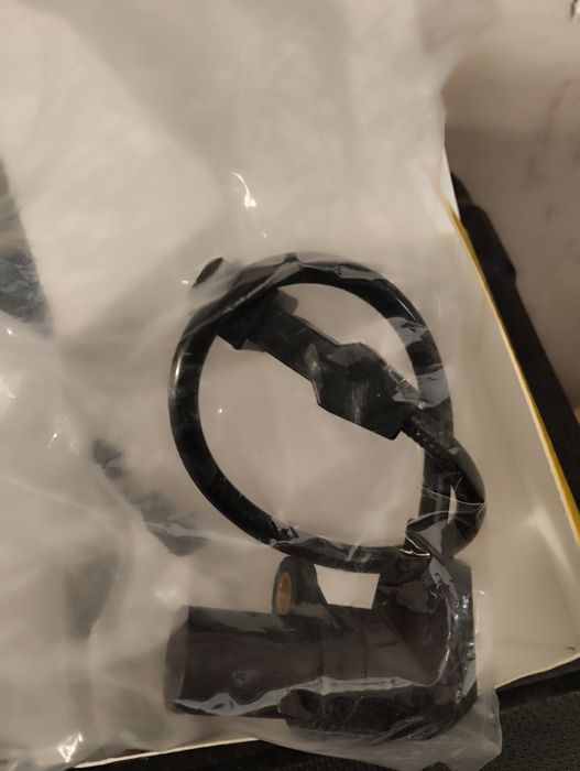 Продам датчик положения коленвала на Ланос