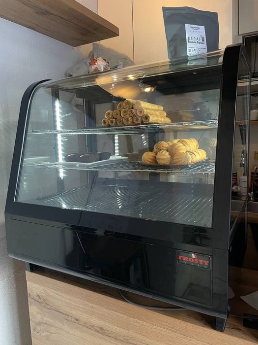 Холодильна вітрина Frosty rtw-100L