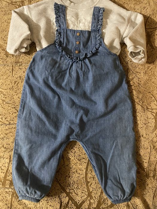 Джинсовий комбінезон NEXT для дівчинки 80