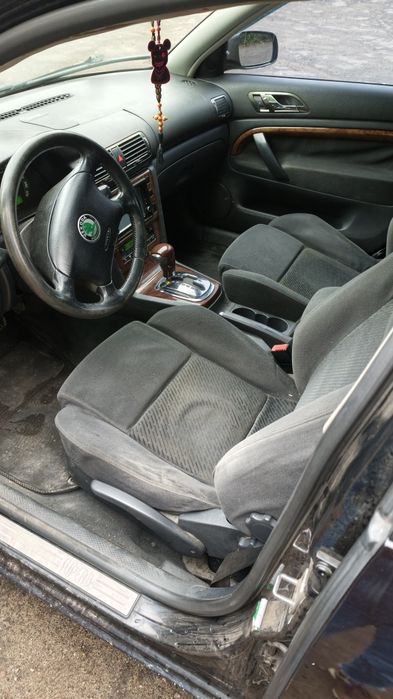 Шкода супер б 1.8т газ автомат