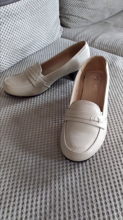 Buty damskie rozmiar 39 Nowe