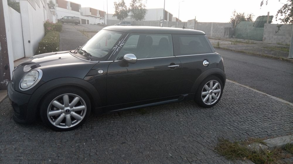 Mini Cooper r56 .506403083393454081