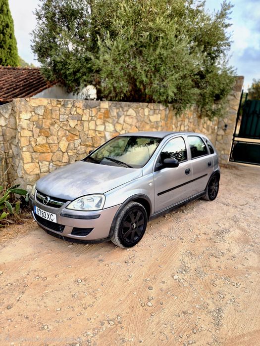 Opel Corsa 1.2 – 2004 | Revisado | IUC e Inspeção pagos