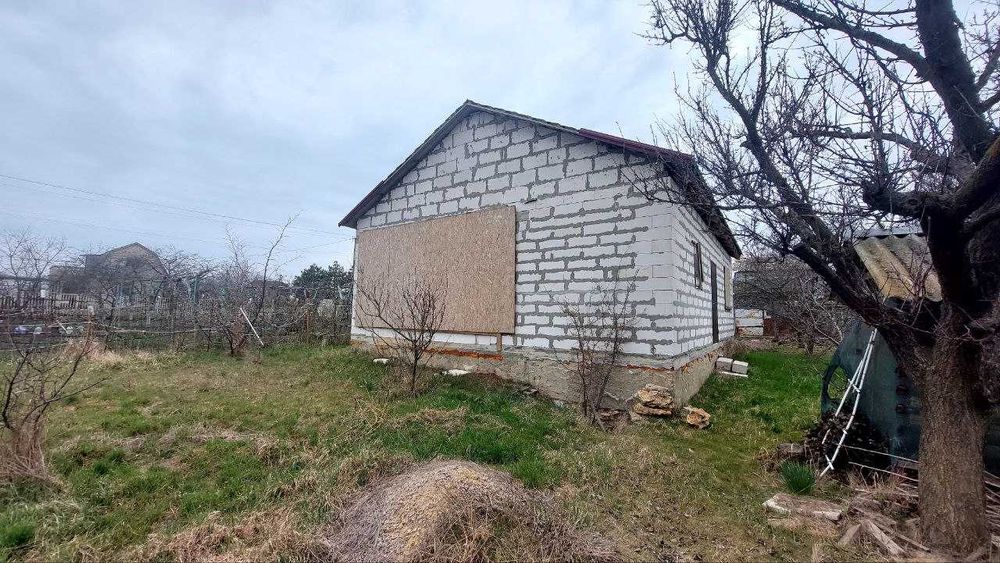 Дом в пригороде Черноморска
