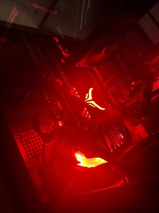 Продам відеокарту AMD RX 6800XT Power Color Red Devil 16gb