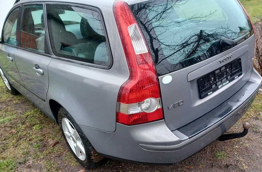częsci volvo v50 ,s40 s80wszystko jest 18b 16td 2.0td 24b skóra 452-46