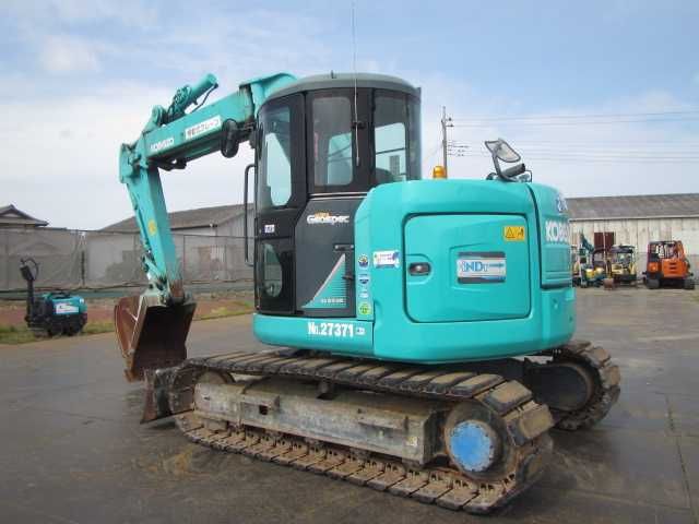 Гусеничний екскаватор Kobelco SK80UR-6E.