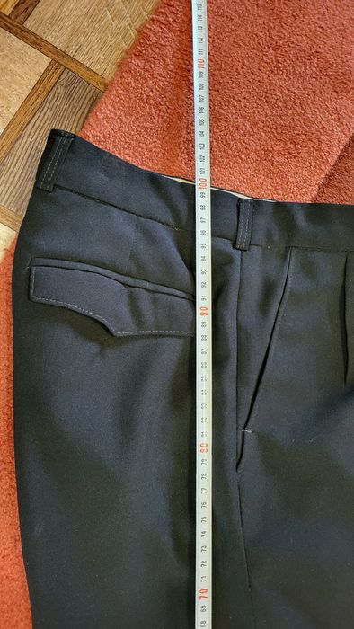 Мужской классический костюм с желетом.