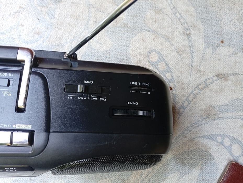 магнітофон Panasonic rx-ft530.