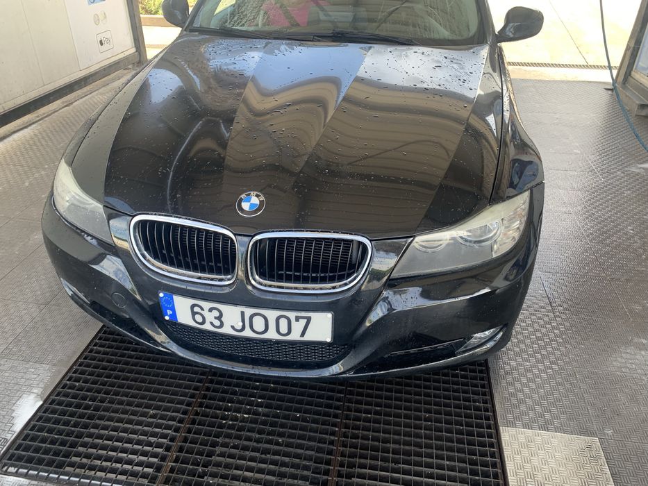 Bmw 316  e91  vendo ou troco