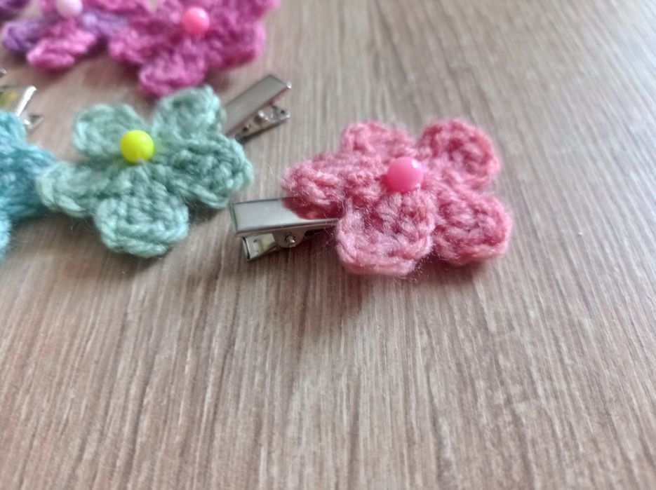 Spineczki kwiatki Dzień Kobiet