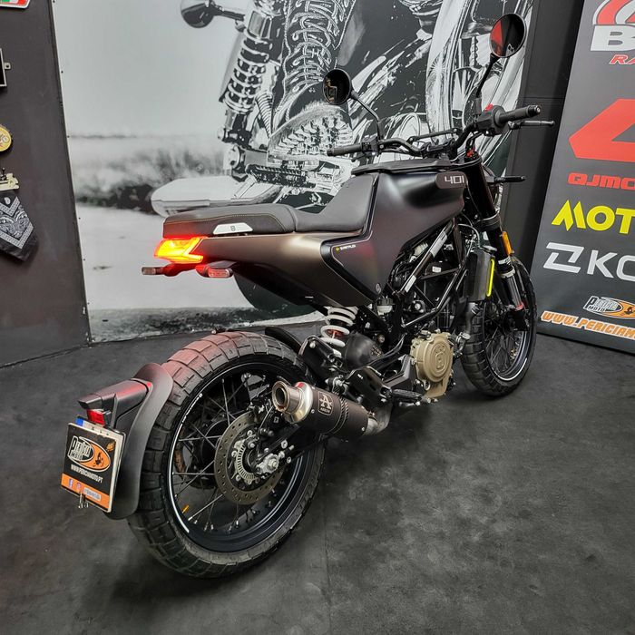 Husqvarna Svartpilen 401