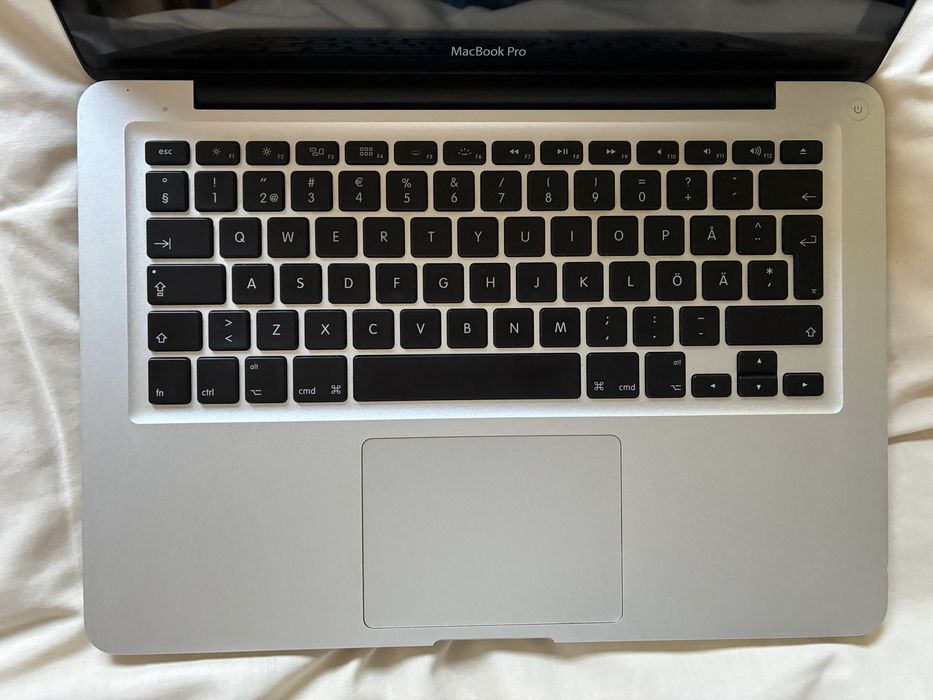 Apple Macbook pro core duo