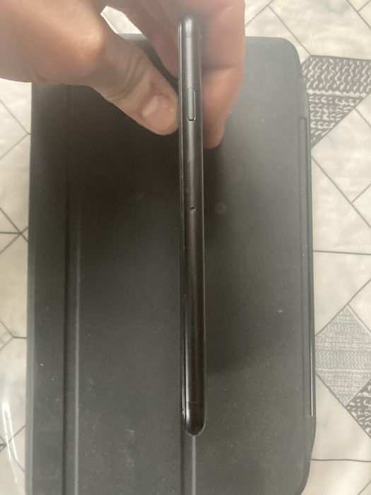 Айфон se 2020 128 Gb