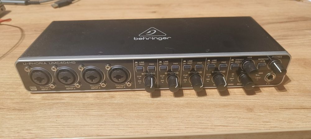 Interfejs audio Behringer Uphoria UMC404HD