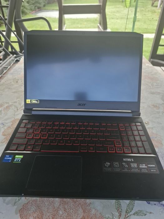 Laptop acer nitro 5   i7  uszkodzony      AN515-57-71VD