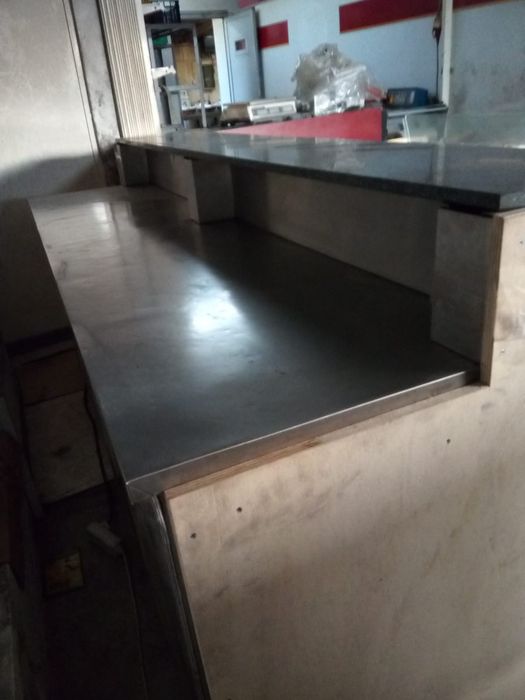 Balcão tampo em granito