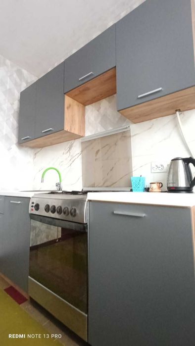 Сдам крупногабаритную 1-комнатную квартиру 44 квадратных метра 4 МКР