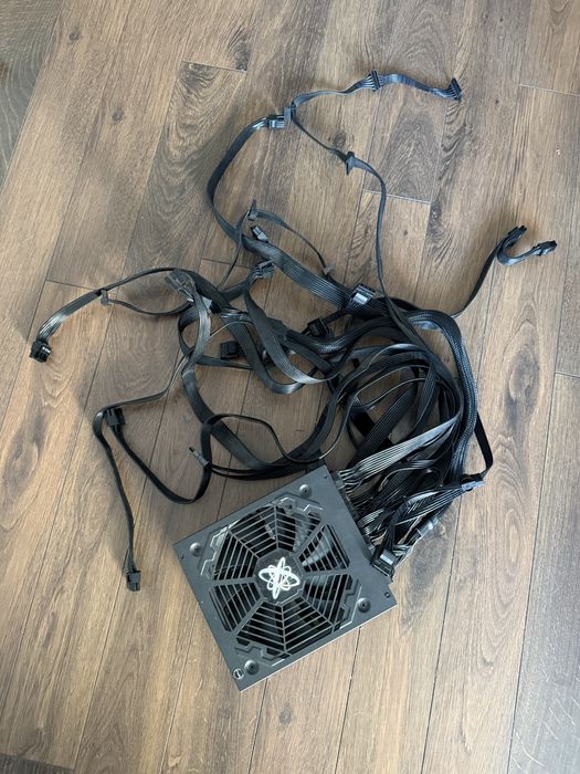 XFX Black Edition XTS2 1200W Full Modular (80+ Platinum)