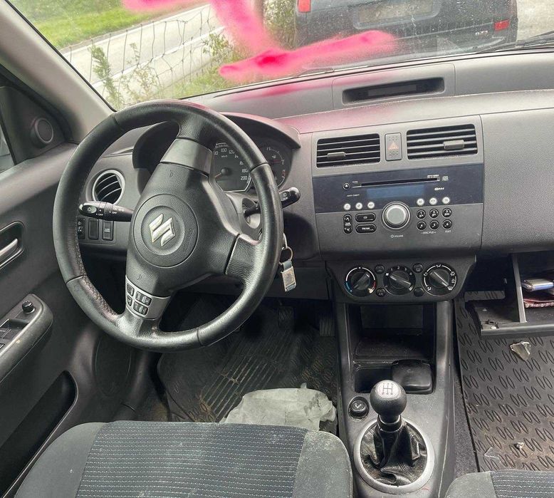 Suzuki Swift 2008 para peças