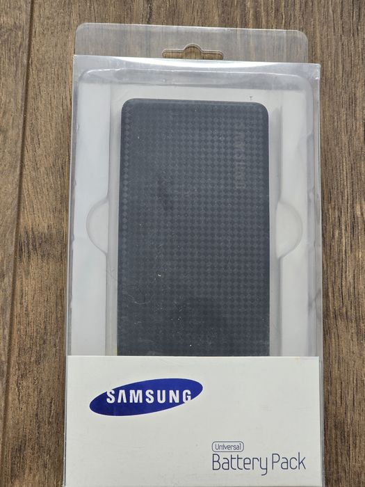 Powerbank SAMSUNG powystawowy Nowy