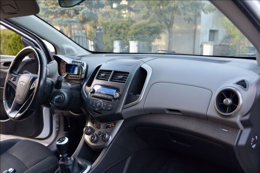 Chevrolet Aveo T300 2012 r. 1.3D 95 KM Sprawy Zarejestrowany
