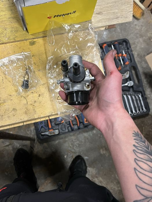 Carburador dellorto 19