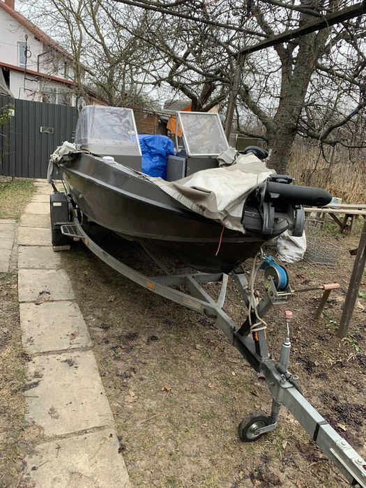 Катер FINVAL 470  з двигуном SUZUKI DF 70