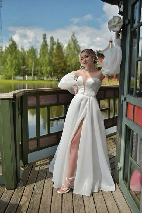 Весільна сукня  біла ідеальний стан