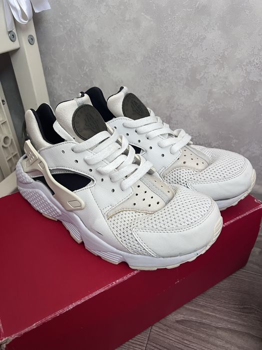 Nike Huarache 42,5 27см