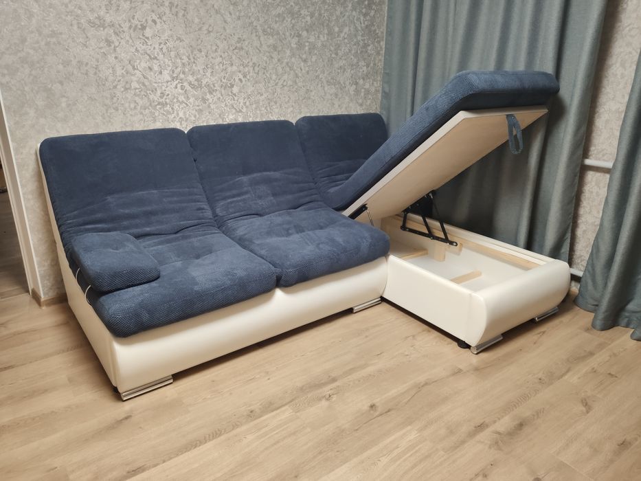 Кутовий модульний диван від виробника бозен релакс Лоріс