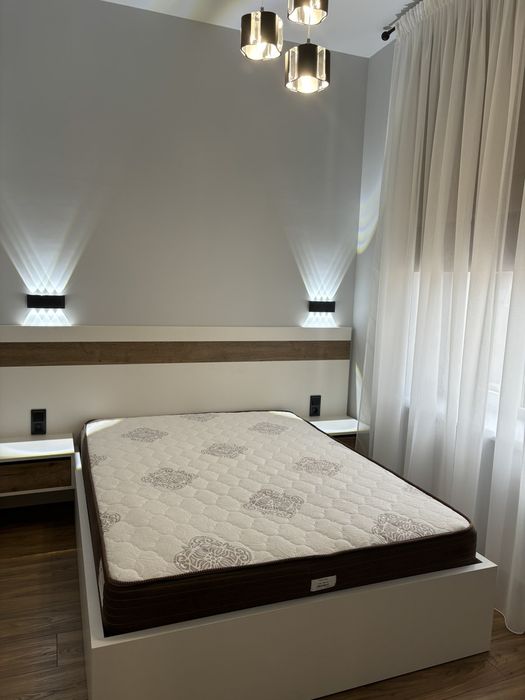 Сдается длительно евродвушка Екатерининская /Екатерининская площадь