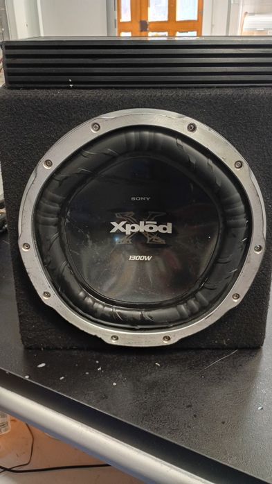 Zestaw car aduio wzmacniacz balupunkt 850W + tuba basowa Spny xplode