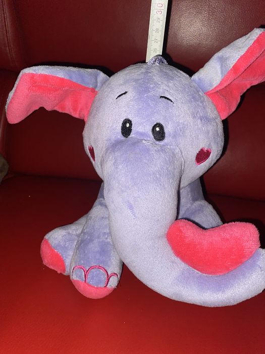 Pluszak, maskotka słoń z serduszkiem