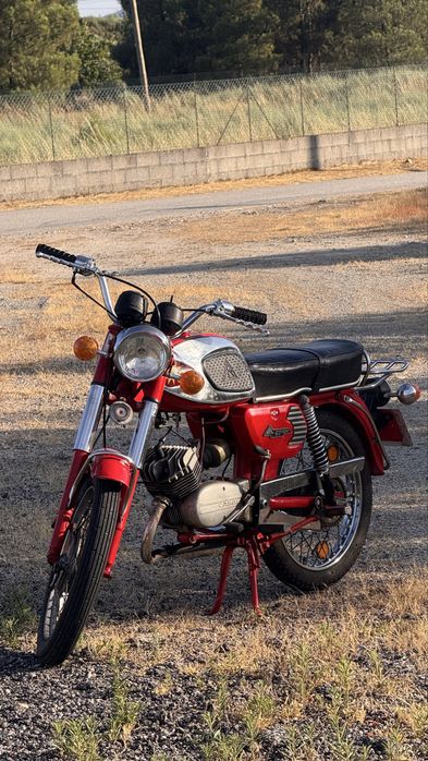 EFS GT Super –Com Bateria 6V– Excelente Estado