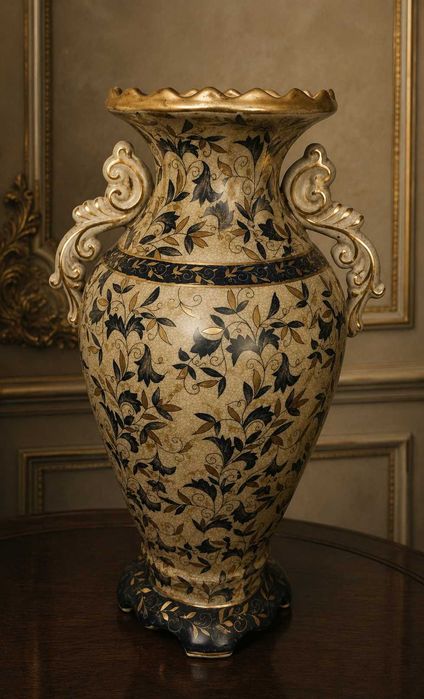 Antiga Jarra/ânfora em porcelana azul prússia e dourado