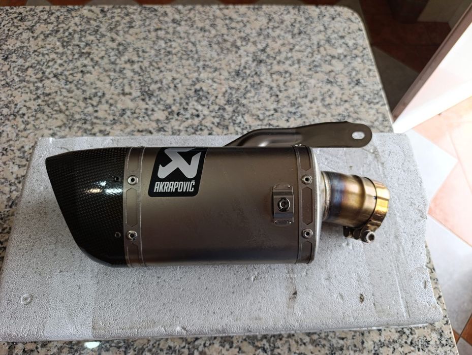 Ponteira Akrapovic GSX S1000