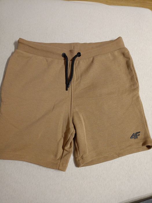 Krótkie spodenki chłopięce 4f 152