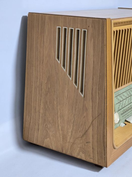 Rádio antigo reparado Telefunken