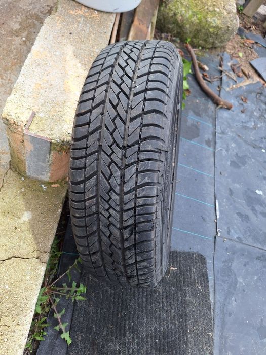 Jante e pneu Goodyear 175 70 R14