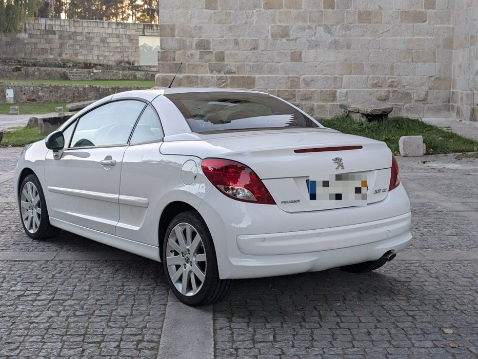 NOVO Peugeot 207 CC Hdi 1 Dono 2011 C/ novo 100.000 klm