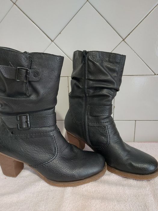 Женские зимние полусапожки