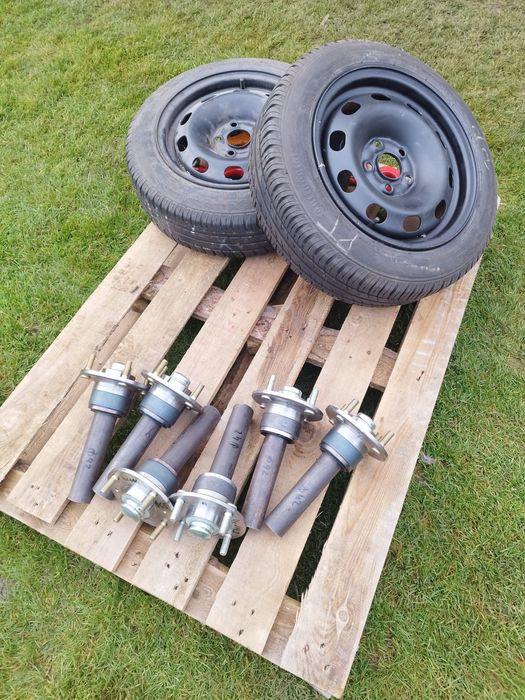 Piasta 4x114.3 piasty do osi przyczepki przyczepy czop oś czopy pługa