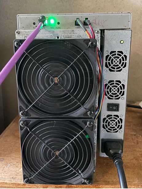 Minerador Canaan AvalonMiner 1246-93T