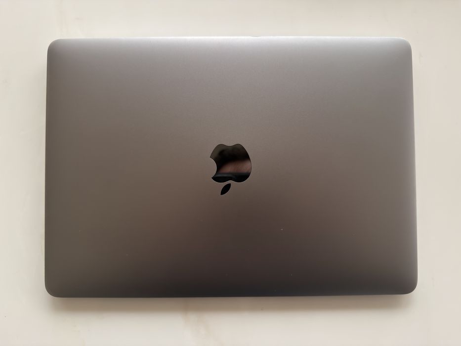 MacBook Retina 12” (2017)
