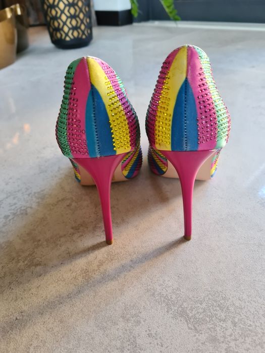 Szpilki kolorowe r.39