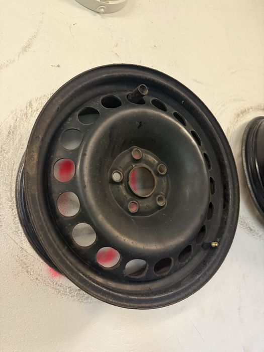 Felgi stalowe 7Jx16H2